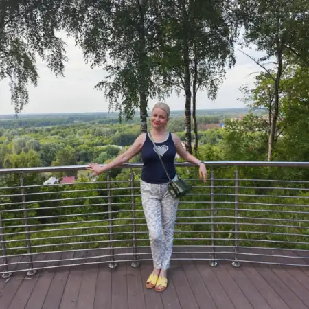 Yuliya, 54 