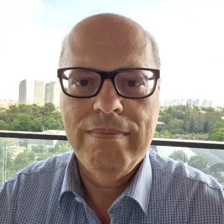 אבי, 60Ramat Gan 