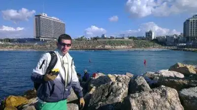 alex, 33Bat Yam 