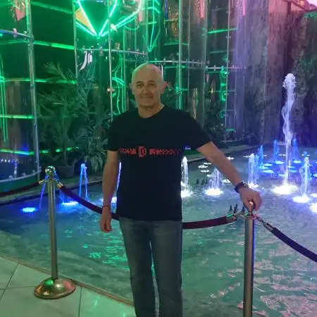 Yuriy, 66Raanana 