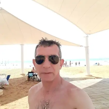 Aleksandr, 56Bat Yam 