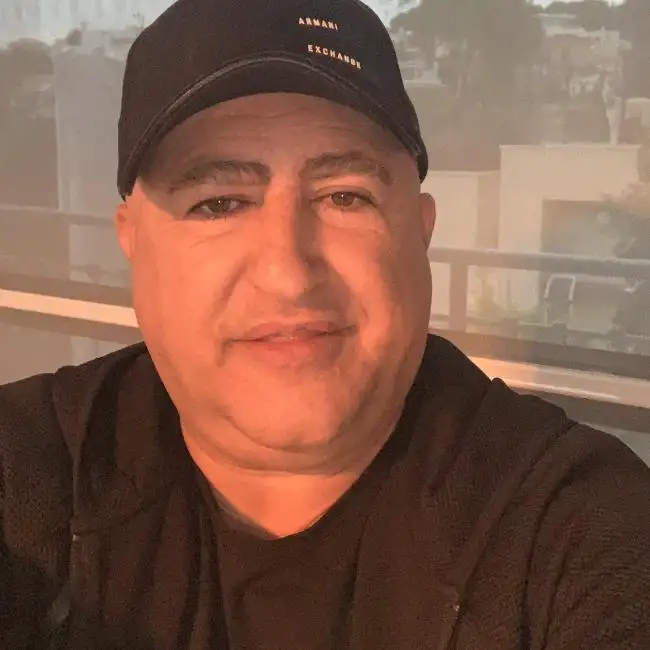 Avi, 52, Haifa - Dately