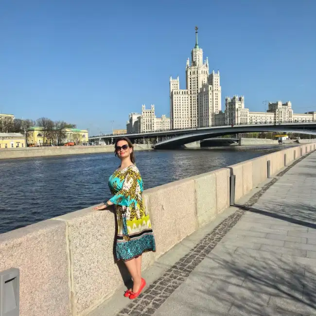 Irina, 46 - Dately