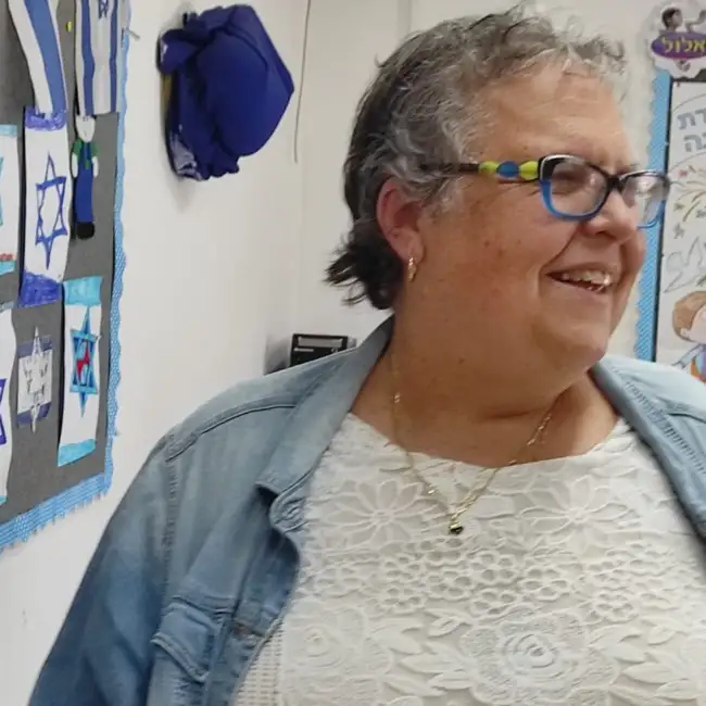 מירה, 66, Ariel - Dately