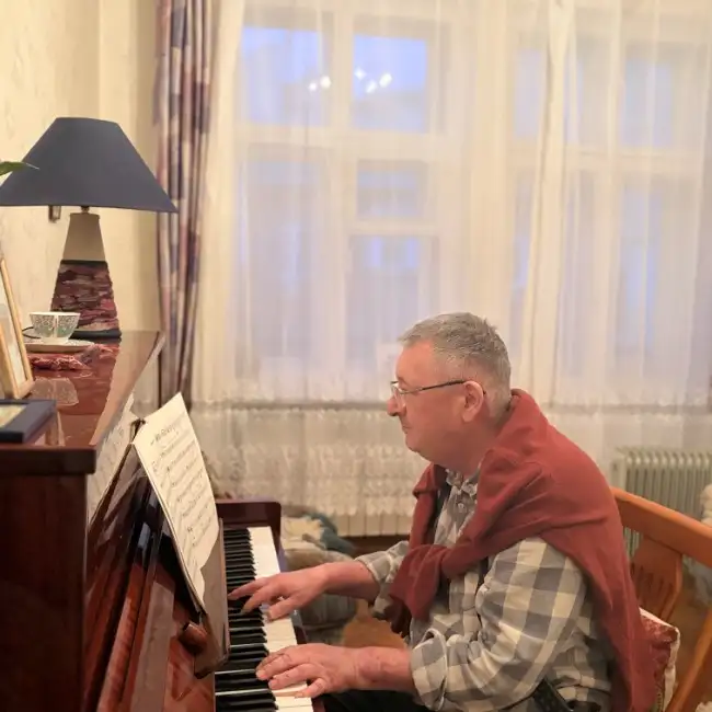 Igor, 61 - Dately