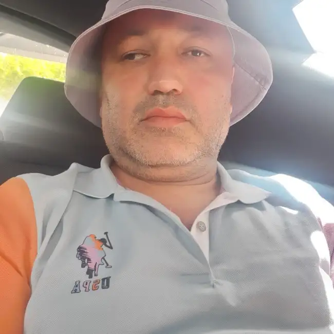 Hurshed, 48, Petah Tikva - Dately