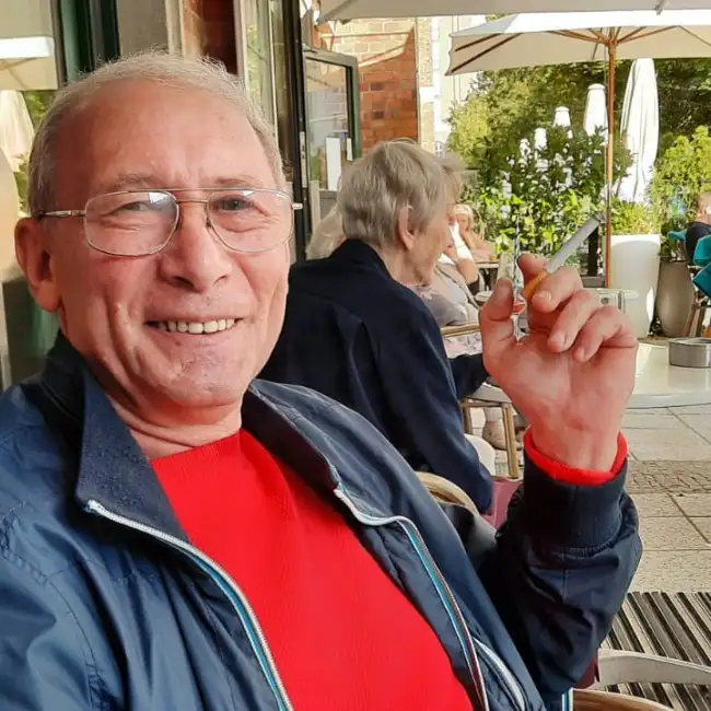 Boris, 65 - Dately