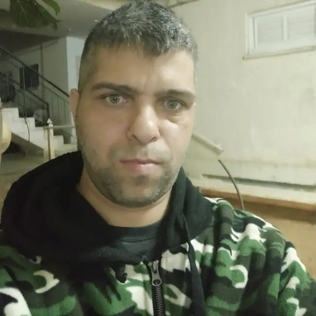 קובי, 40, Petah Tikva - Dately
