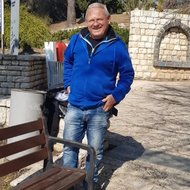 בני, 76, Netanya - Dately