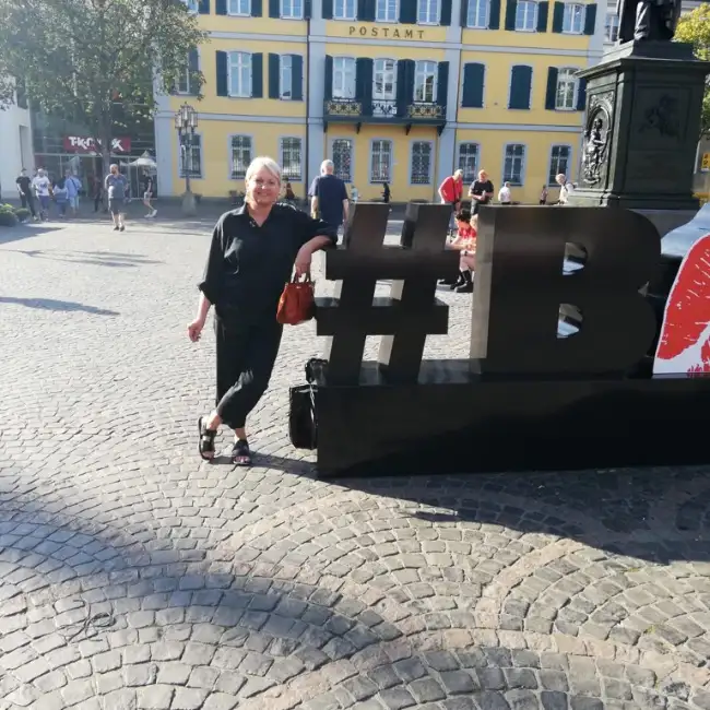 Gala, 57, Tel Aviv - Dately