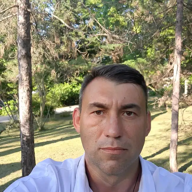 Igor, 48 - Dately