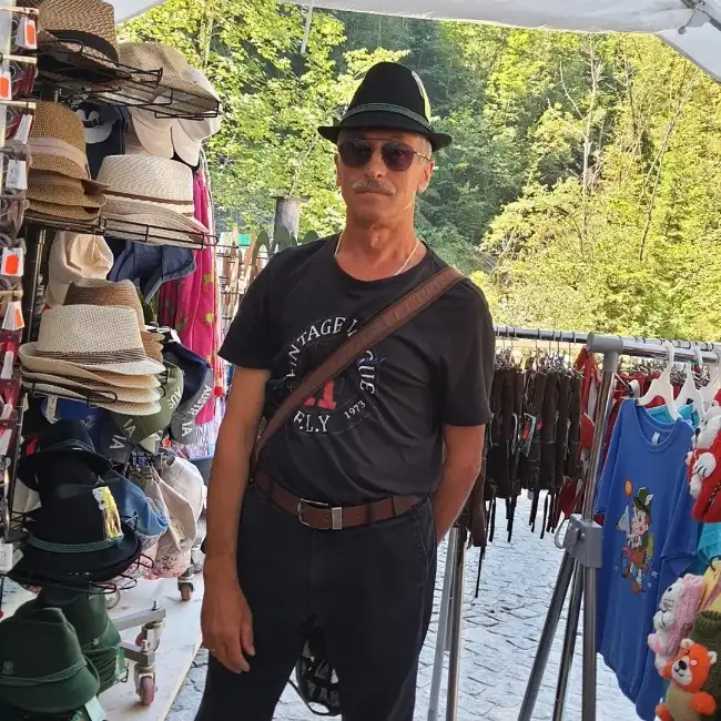 Aleksey, 52, Petah Tikva - Dately