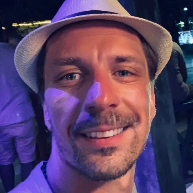 Andrey, 41 