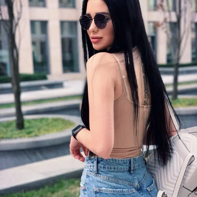 Polina, 34, Azur - Dately