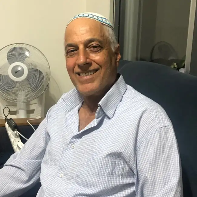קובי, 73, Tel Aviv - Dately