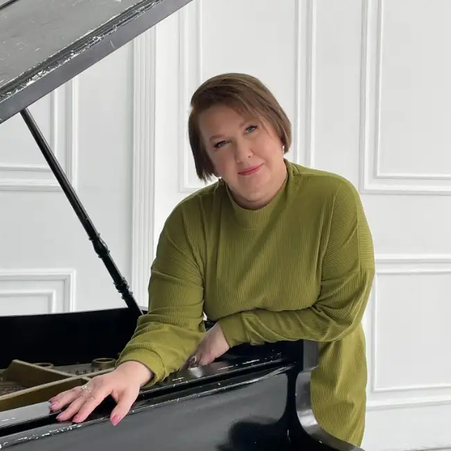 Olga, 53 - Dately