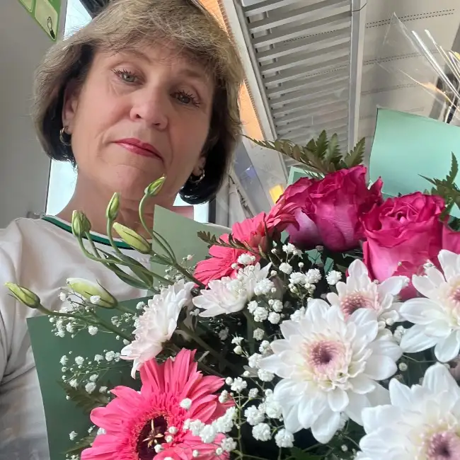 Elena, 57