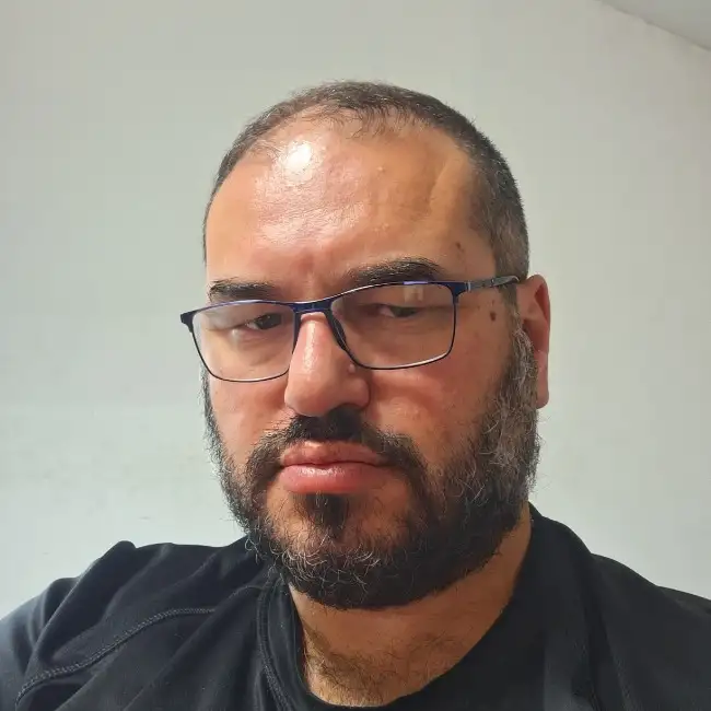 Alex, 53, Akko - Dately