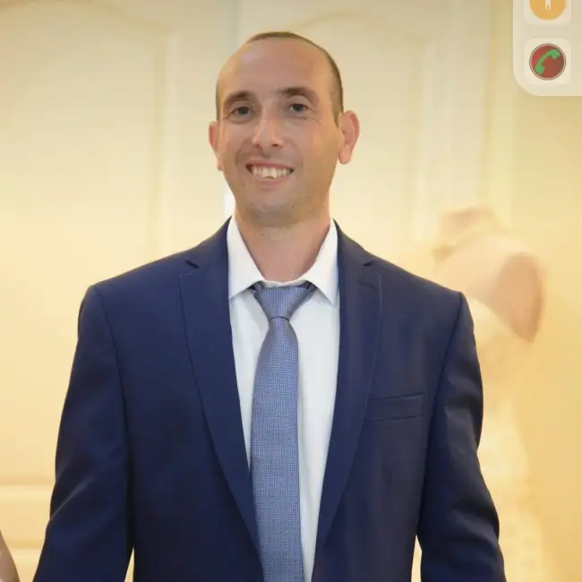 גיא, 41, Rosh HaAin - Dately