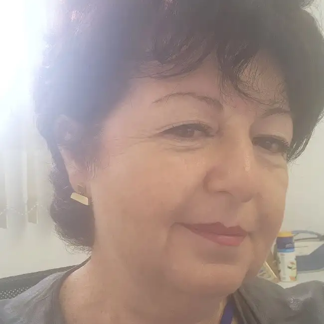 Marina, 60