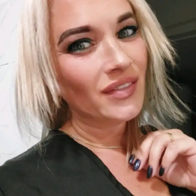 Margo, 36
