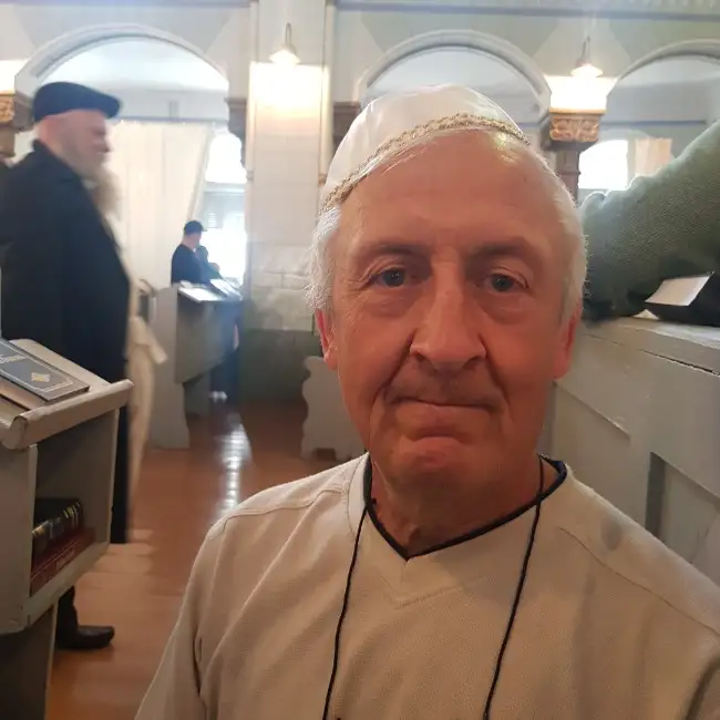 Leonid, 69 - Dately