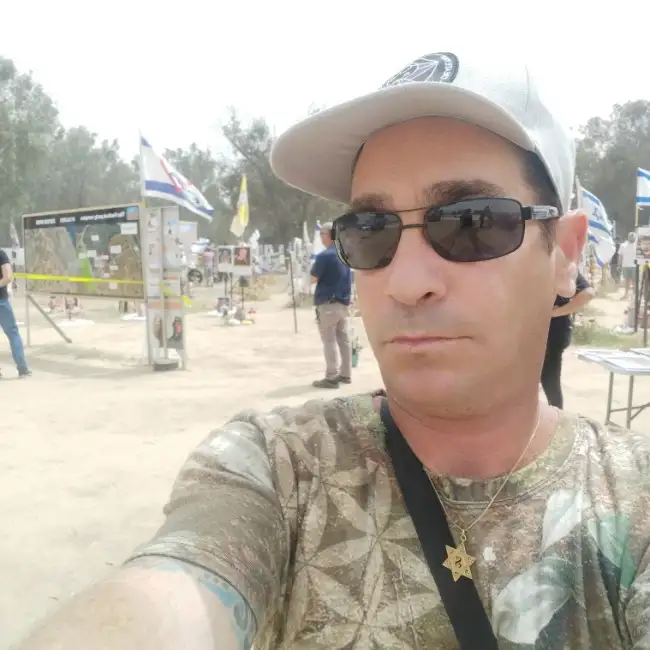 Koby, 44, Tel Aviv - Dately
