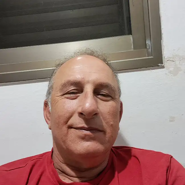 ארז, 62, Hedera - Dately