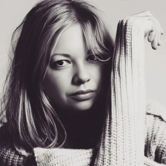 Anna, 43 - Dately