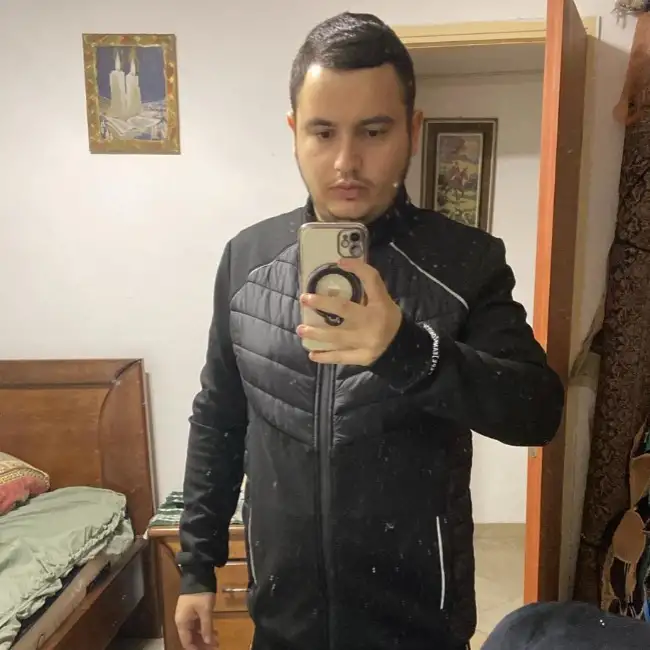 Beni, 27, Holon - Dately