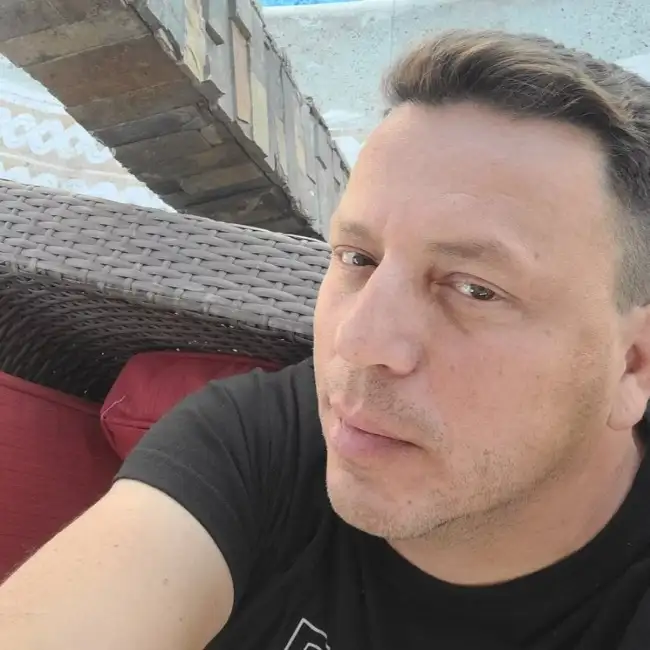 Dan, 46, Petah Tikva - Dately
