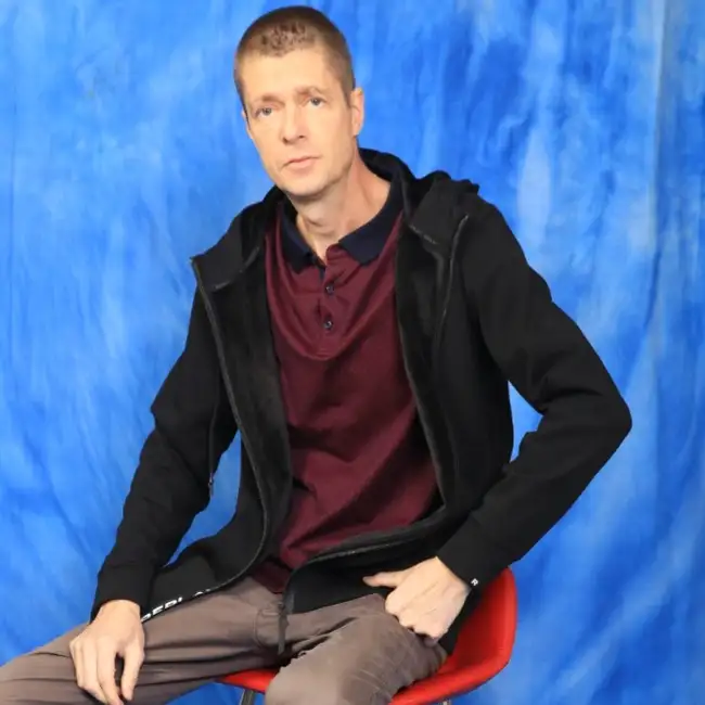 Vladimir, 47